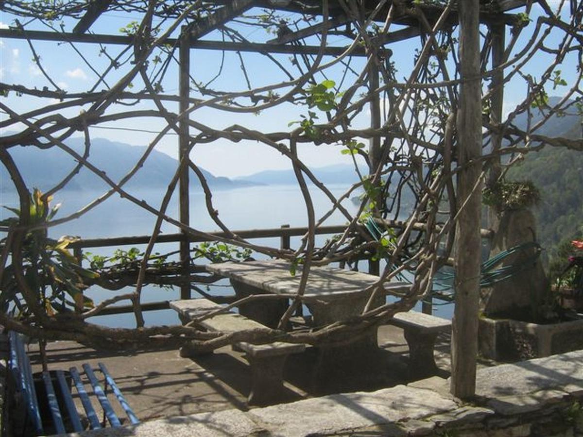 Appartamento Il Pergolato Cannero Riviera Esterno foto